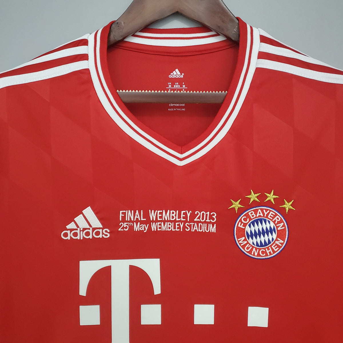 Jersey Longsleeve Bayern Munich Champions League 2013/14